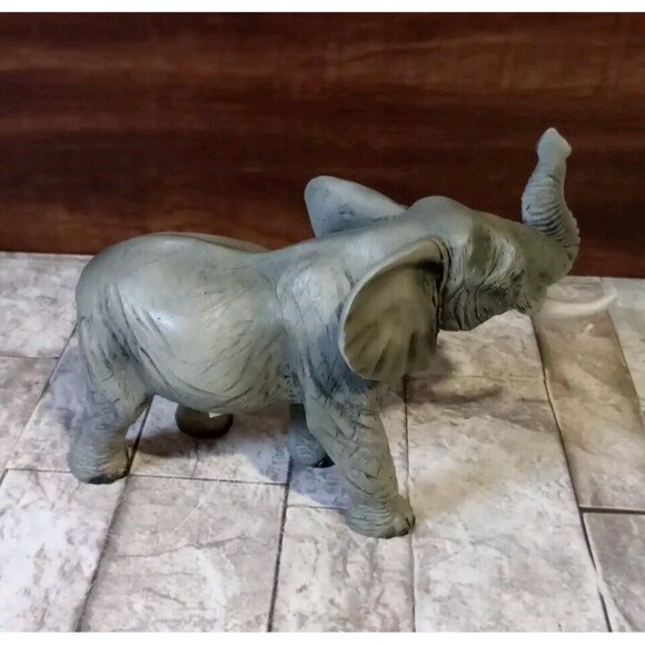 Castagna Original Elaphant Standing Figurine Trunk Up Made In Italy 1988 Vtg - Picture 6 of 9